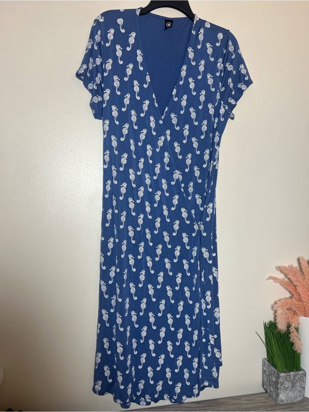 Beachcombers Blue & White Seahorse Short Sleeve Wrap Midi Dress Medium